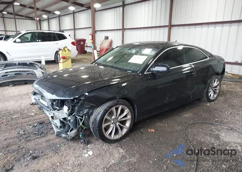 2013 Audi A5 2.0T Premium z USA, uszkodzony, nr VIN WAUCFAFR5DA042085